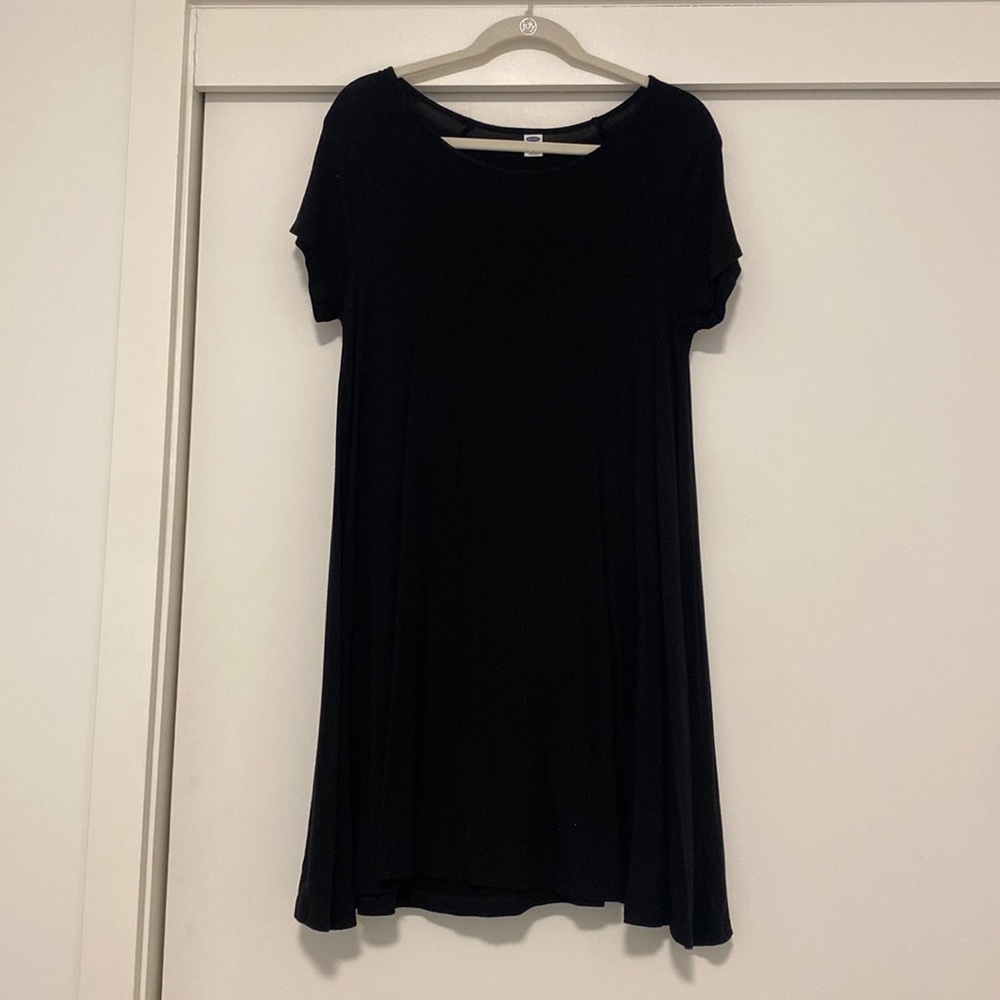 Old Navy Black Cap Sleeve Casual Dress